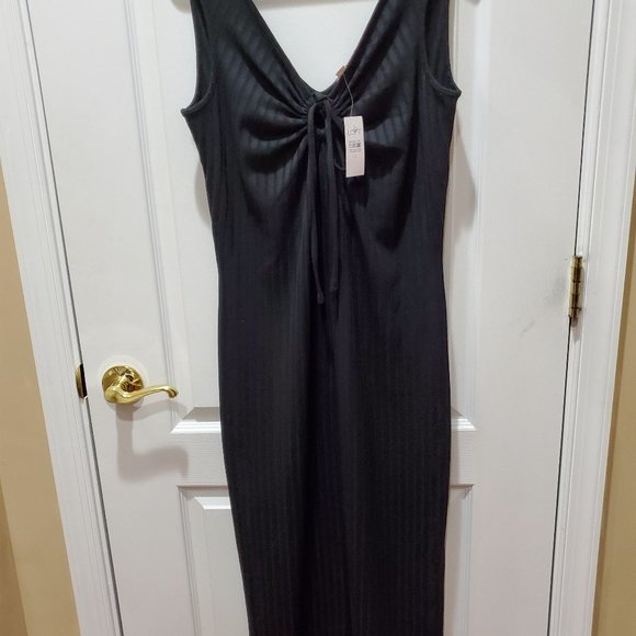 Long Dress - Picture 3 of 3